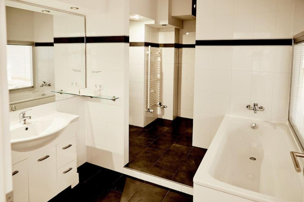 210 M2 Loft Mit Terasse 2b 3r Kreuzberg * Berlijn