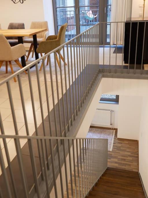 Appartement 210 M2 Loft Mit Terasse 2b 3r Kreuzberg *
