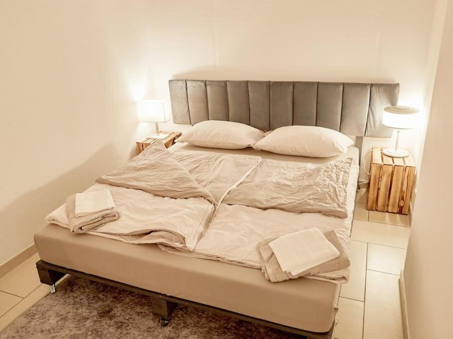 Appartement 210 M2 Loft Mit Terasse 2b 3r Kreuzberg *